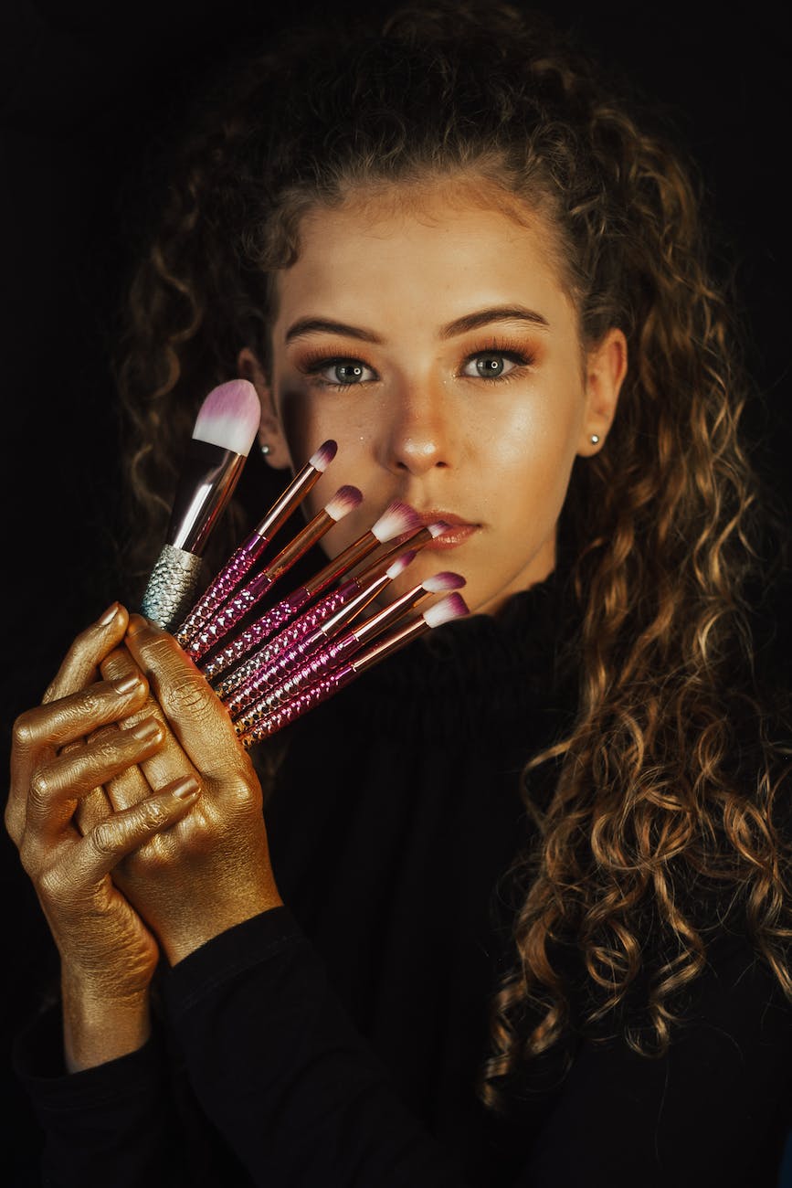 Step-by-Step Guide on How to Clean Makeup Brushes