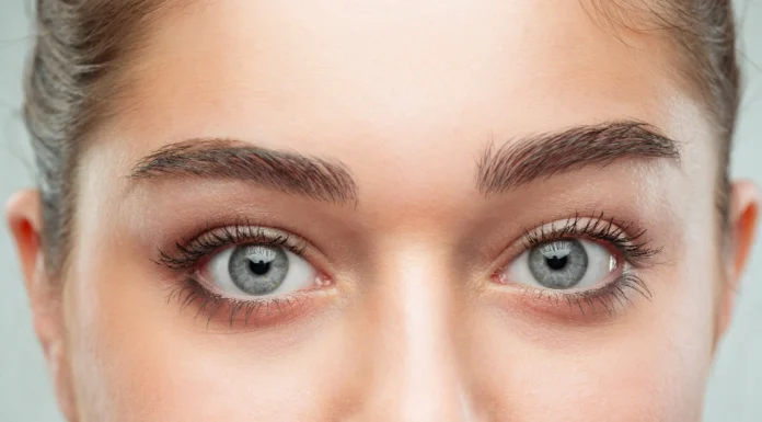 How to Make Your Eyes Look Bigger and Brighter in 5 Easy Steps How to Make Your Eyes Look Bigger and Brighter