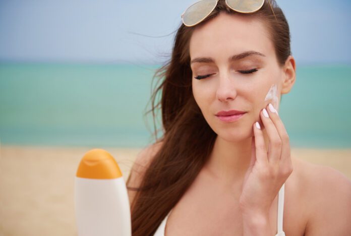 best Sunscreens for Acne-Prone Skin