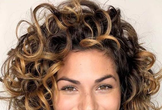 Rock Your Curls: Trendy Short Curly Hairstyles for Every Occasion Short Curly Hairstyles