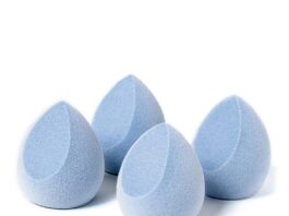 The Best Way to Use a Makeup Sponge