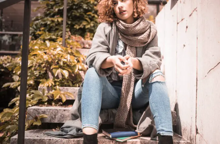 Women wearing Plaid Blanket Scarf